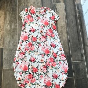 T-shirt style floral dress